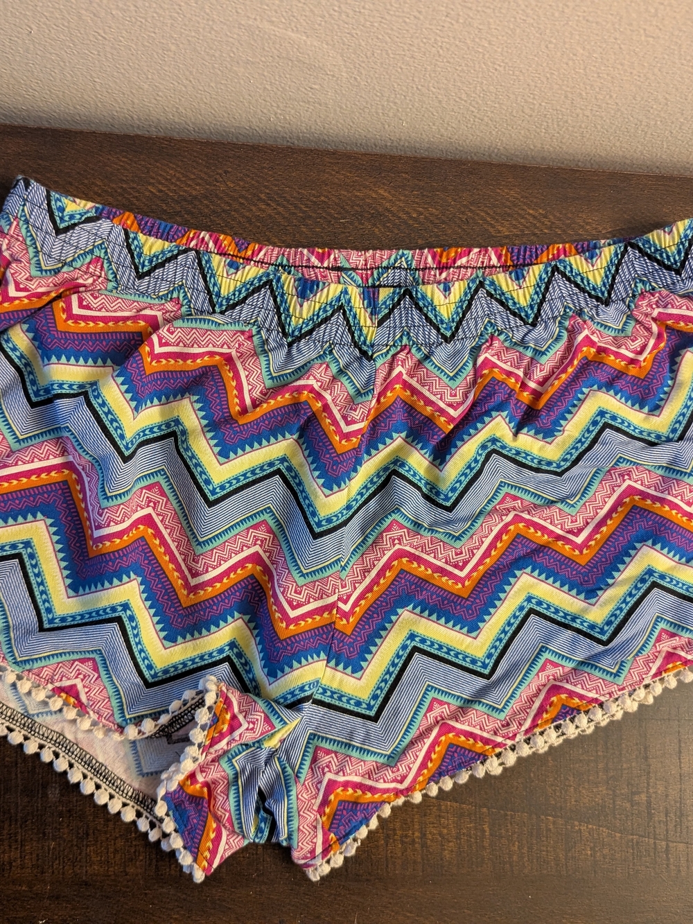 PINK Victoria's Secret Multicolor Chevron Pom-Trim Sleep Beach Lounge Shorts